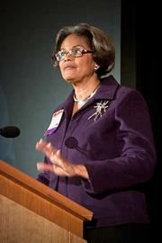 2012advancewomen_158-PaulaCholmondeley-180